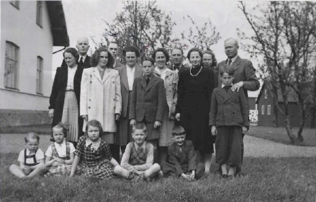 Sotalapset ja heidän Ruotsin -perheensä